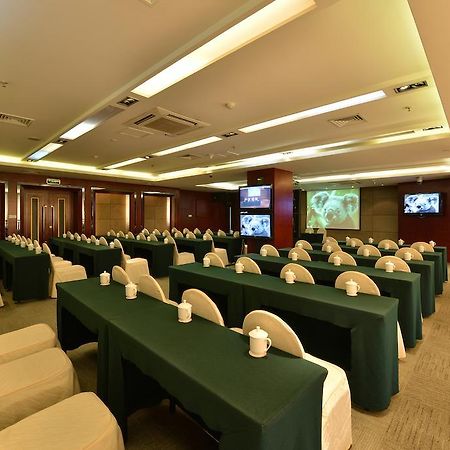 Lutianhua Hotel Chengdú Exterior foto